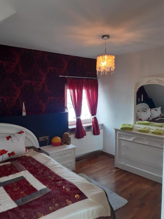 Gemuetliche Zimmer Kaisersesch Ngoại thất bức ảnh
